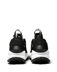 Chaussures de sport noires et blanches AAPE BY A BATHING APE