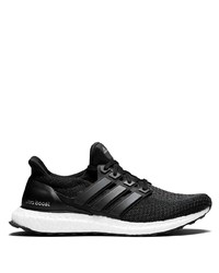 Chaussures de sport noires et blanches adidas