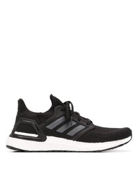 Chaussures de sport noires et blanches adidas