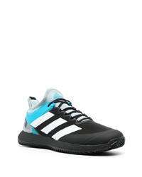 Chaussures de sport noires et blanches adidas Tennis