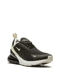 Chaussures de sport noires et blanches Nike