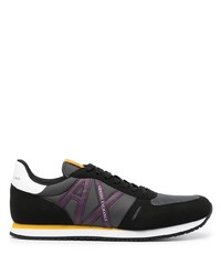 Chaussures de sport noires et blanches Armani Exchange