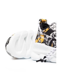 Chaussures de sport noires et blanches Versace