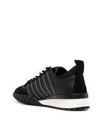 Chaussures de sport noires et blanches DSQUARED2