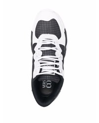 Chaussures de sport noires et blanches VERSACE JEANS COUTURE