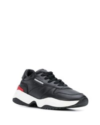 Chaussures de sport noires et blanches DSQUARED2