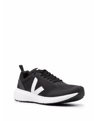 Chaussures de sport noires et blanches Veja