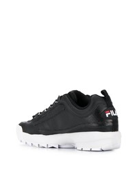 Chaussures de sport noires et blanches Fila