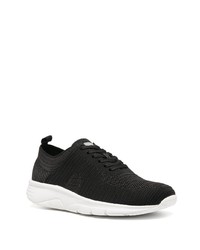 Chaussures de sport noires et blanches Camper