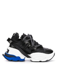 Chaussures de sport noires et blanches DSQUARED2