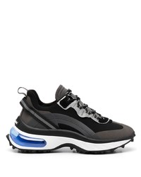 Chaussures de sport noires et blanches DSQUARED2