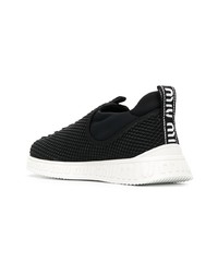 Chaussures de sport noires et blanches Miu Miu