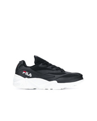 Chaussures de sport noires et blanches Fila