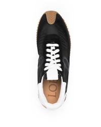 Chaussures de sport noires et blanches Loewe