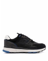 Chaussures de sport noires et blanches Geox