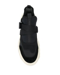 Chaussures de sport noires et blanches McQ Alexander McQueen