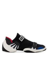 Chaussures de sport noires et blanches Giuseppe Zanotti