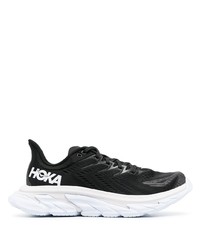 Chaussures de sport noires et blanches Hoka One One