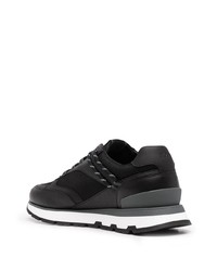 Chaussures de sport noires et blanches BOSS