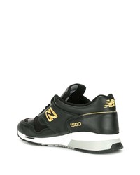 Chaussures de sport noires et blanches New Balance