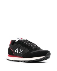 Chaussures de sport noires et blanches Sun 68