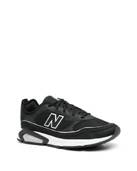 Chaussures de sport noires et blanches New Balance