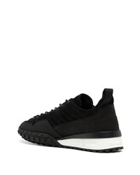 Chaussures de sport noires et blanches DSQUARED2