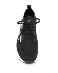 Chaussures de sport noires et blanches Ea7 Emporio Armani