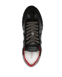 Chaussures de sport noires et blanches Premiata