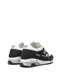 Chaussures de sport noires et blanches New Balance