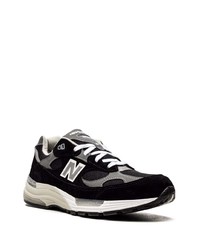 Chaussures de sport noires et blanches New Balance