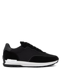 Chaussures de sport noires et blanches Mallet