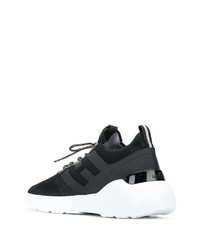 Chaussures de sport noires et blanches Hogan