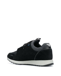 Chaussures de sport noires et blanches Emporio Armani