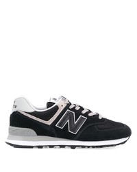 Chaussures de sport noires et blanches New Balance