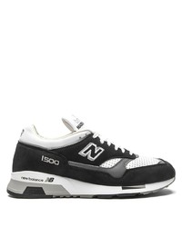 Chaussures de sport noires et blanches New Balance