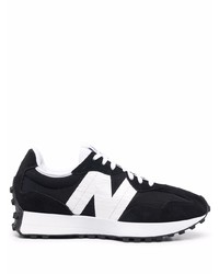 Chaussures de sport noires et blanches New Balance