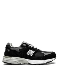 Chaussures de sport noires et blanches New Balance