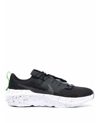 Chaussures de sport noires et blanches Nike