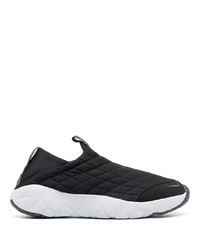 Chaussures de sport noires et blanches Nike