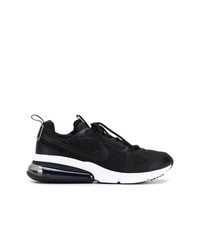 Chaussures de sport noires et blanches Nike