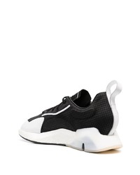 Chaussures de sport noires et blanches Y-3