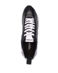 Chaussures de sport noires et blanches Iceberg