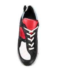 Chaussures de sport noires et blanches A.F.Vandevorst