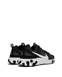 Chaussures de sport noires et blanches Nike