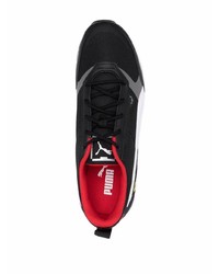 Chaussures de sport noires et blanches Puma