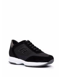 Chaussures de sport noires et blanches Hogan