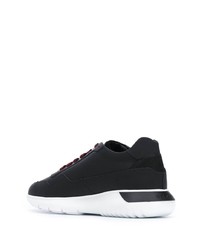 Chaussures de sport noires et blanches Hogan