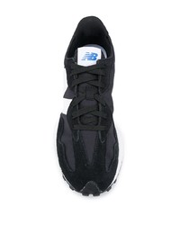 Chaussures de sport noires et blanches New Balance