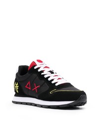 Chaussures de sport noires et blanches Sun 68